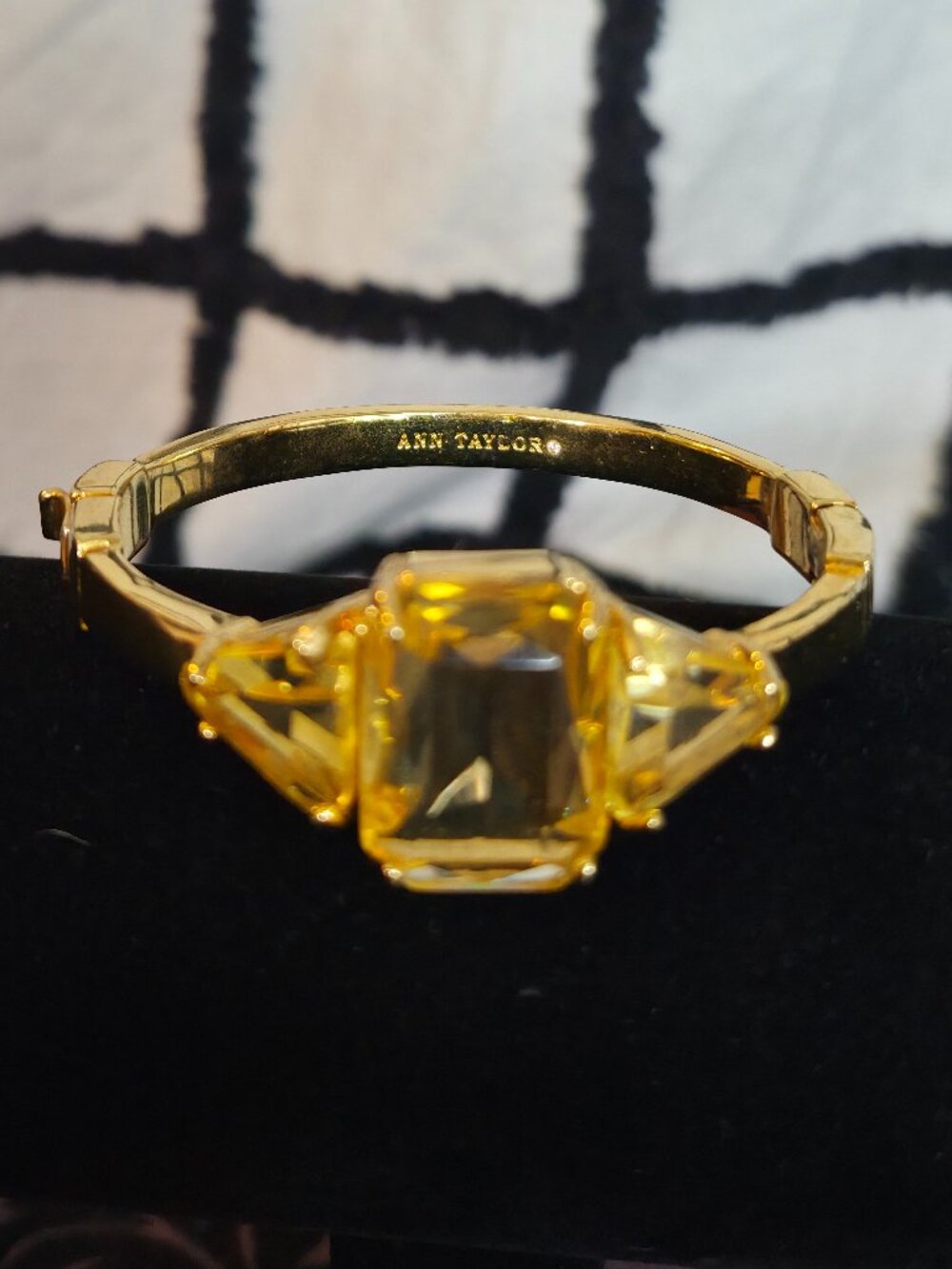 Ann Taylor Gold Yellow Stone Hinges Bangle Bracelet